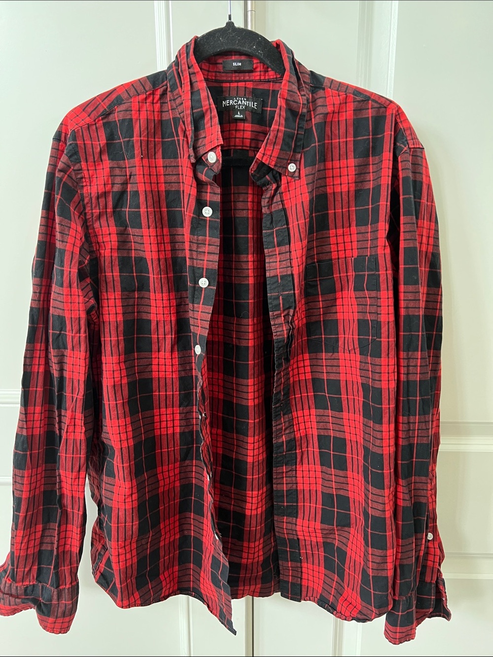 J crew Mercantile Red & Black Plaid Button-Down slim Shirt - Men size large